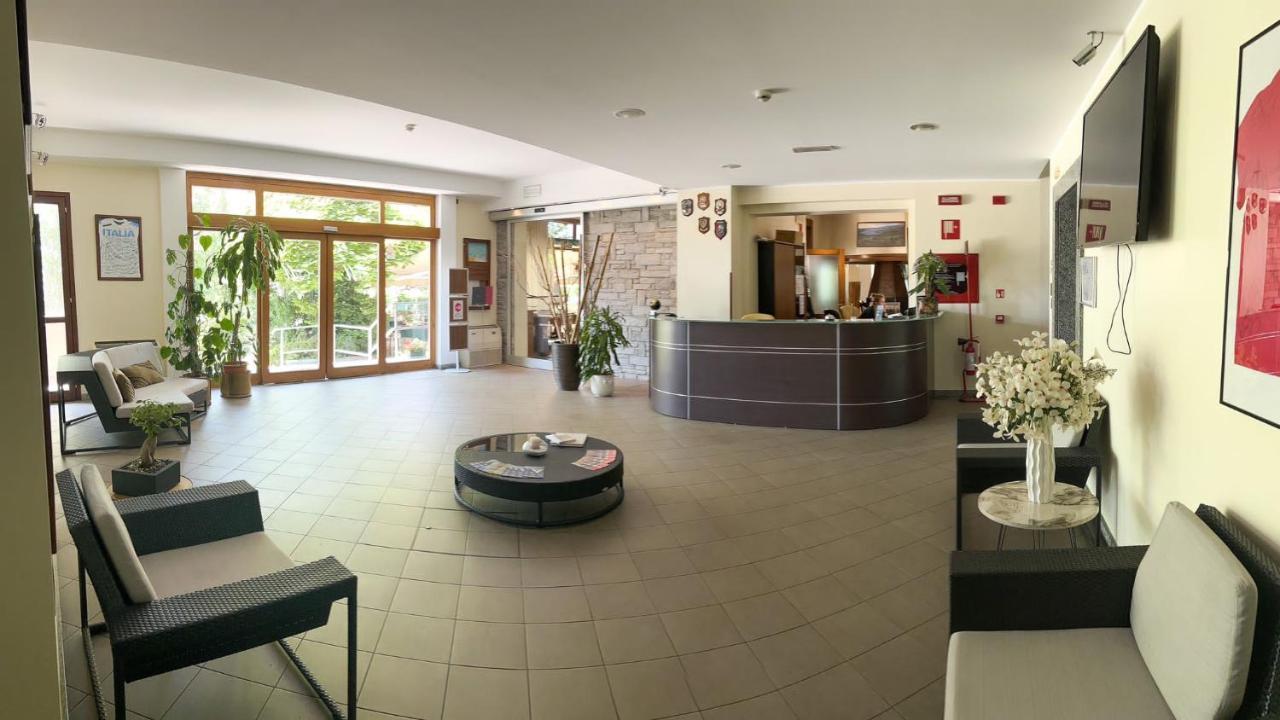 Hotel Mariuccia Varese Zewnętrze zdjęcie