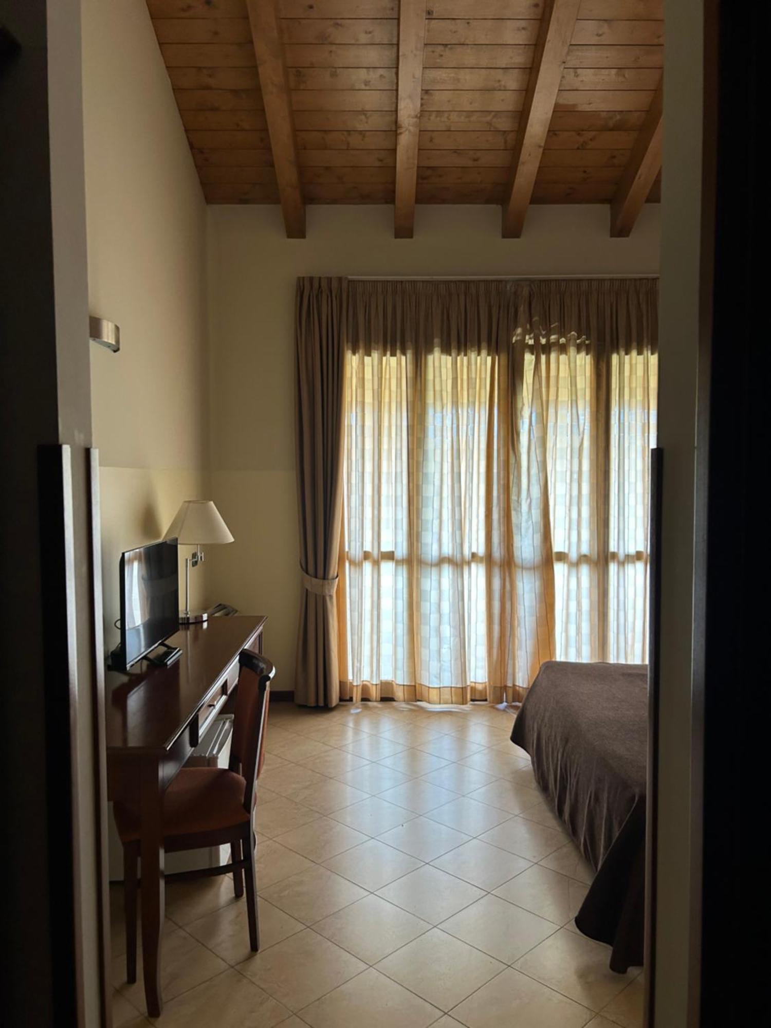 Hotel Mariuccia Varese Zewnętrze zdjęcie
