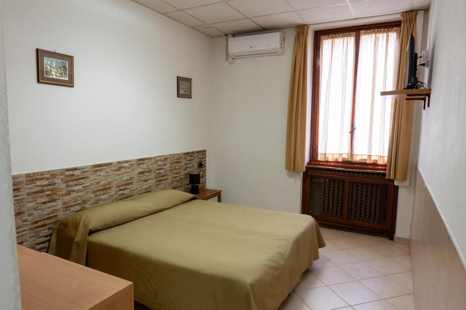 Hotel Mariuccia Varese Zewnętrze zdjęcie
